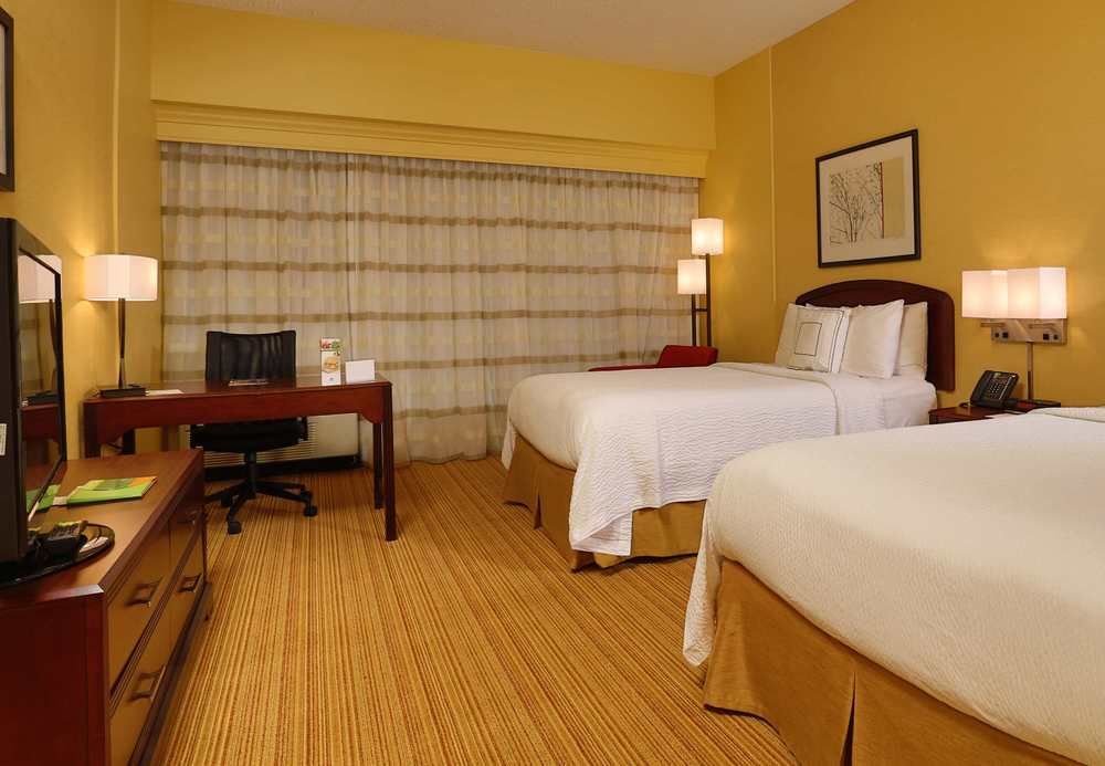 Courtyard by Marriott Springfield Airport