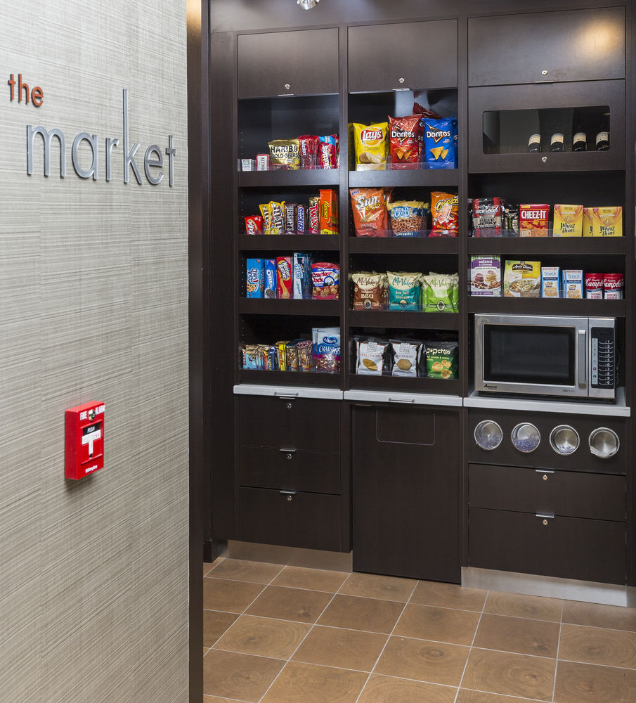Courtyard by Marriott Bismarck North