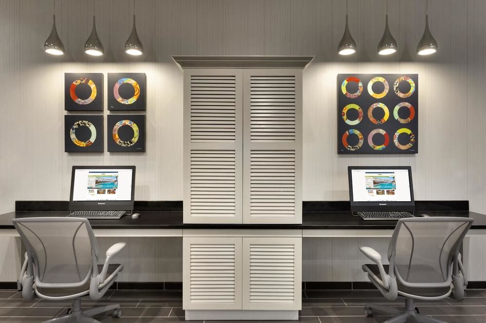 Home2 Suites by Hilton Greenville Downtown