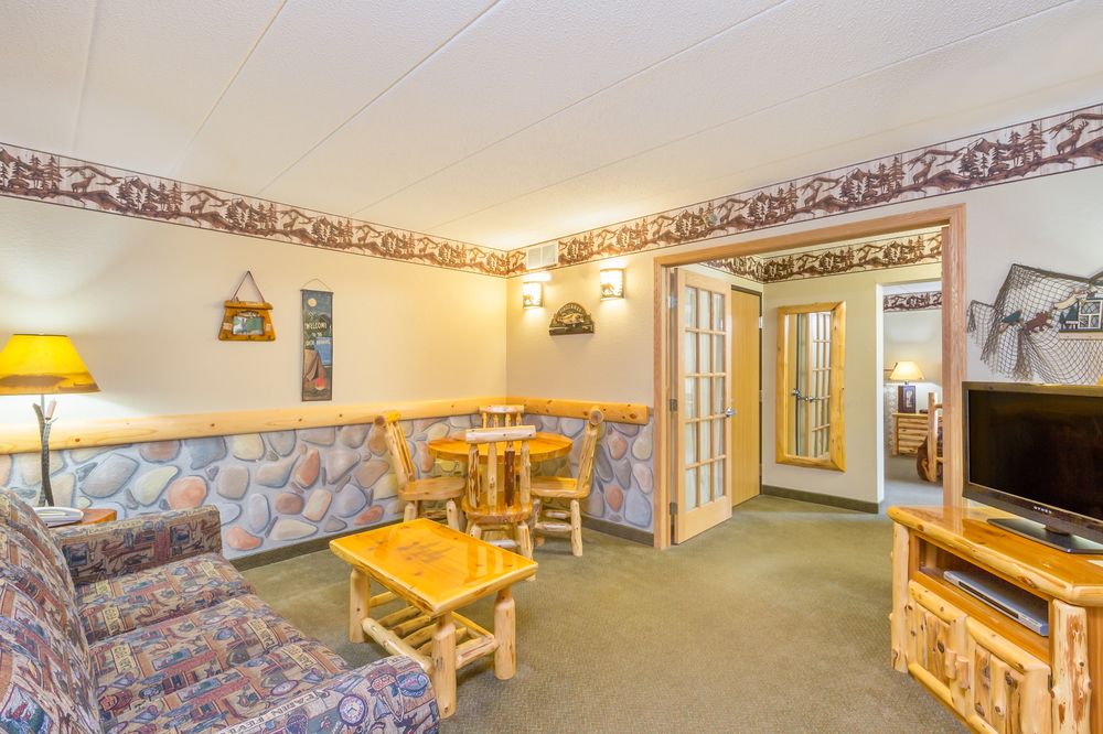 AmericInn Lodge & Suites Wabasha