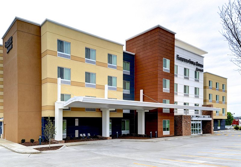 Fairfield Inn & Suites Nashville MetroCenter