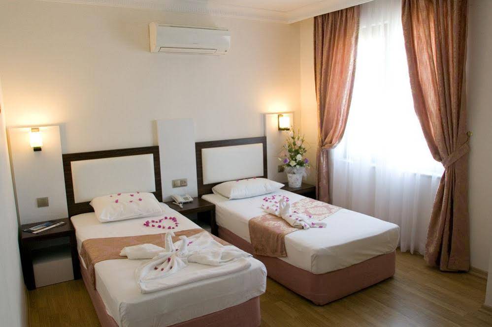 Atlas Beach Hotel