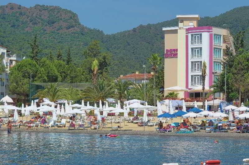 Caprea Hotel