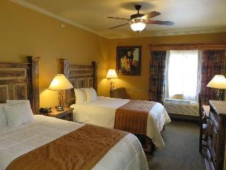 La Hacienda Inn
