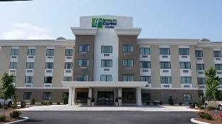 Holiday Inn Express & Suites West Ocean City, an IHG Hotel