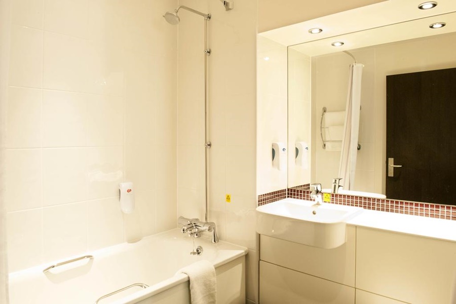 Fotos del hotel - Premier Inn Premier Inn London Wimbledon South