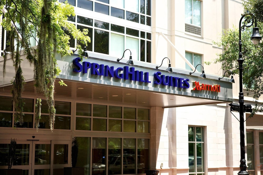 SpringHill Suites Savannah Downtown / Historic District