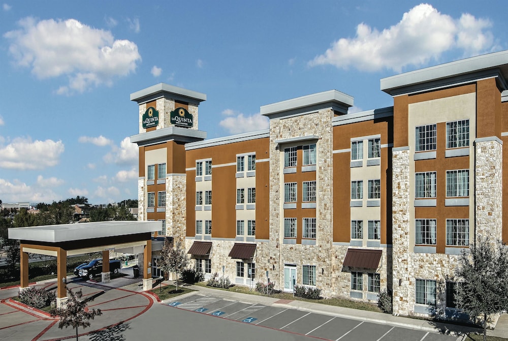 La Quinta Inn & Suites by Wyndham Austin - Cedar Park