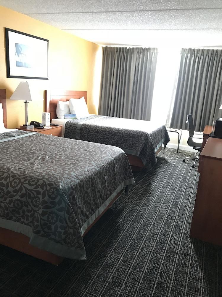 Fotos del hotel - Days Inn Miami International Airport