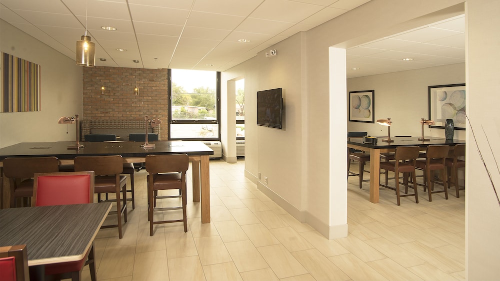 Holiday Inn Express San Antonio-airport, An Ihg