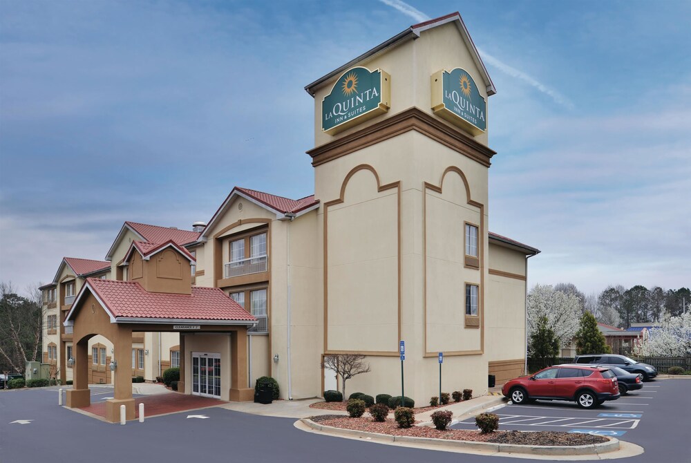 LA QUINTA INN AND SUITES ATLANTA SOUTH - NEWNAN