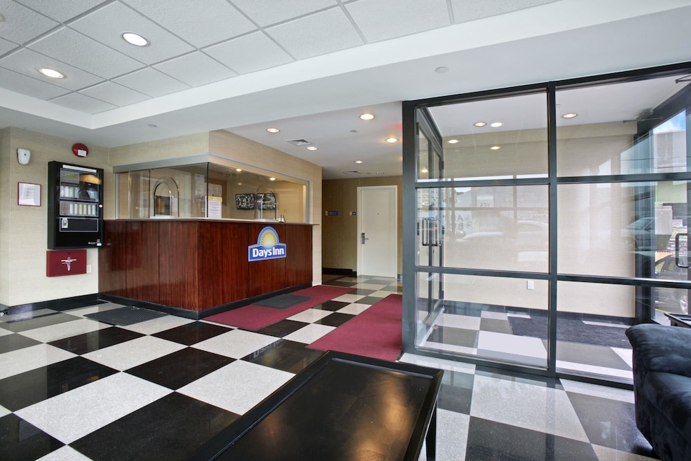 Fotos del hotel - Days Inn by Wyndham Bronx Near Stadium