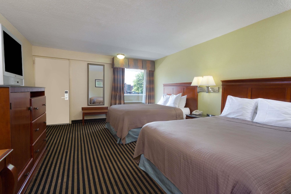 Fotos del hotel - Red Carpet Inn Washington DC
