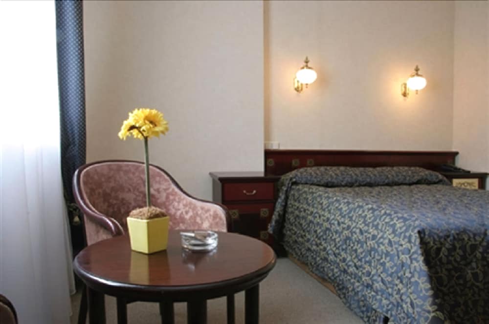 Fotos del hotel - AMPIR BELORUSSKAYA HOTEL (EX. HELIOPARK EMPIRE)