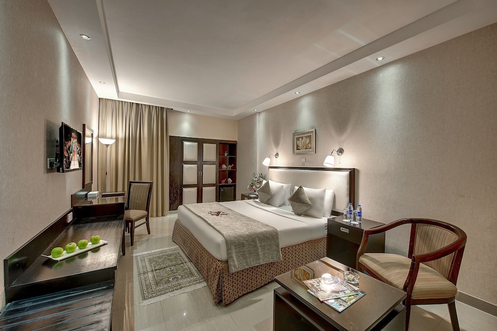 PALM BEACH HOTEL BUR DUBAI