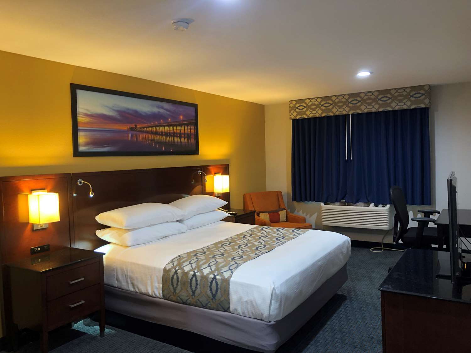 SureStay Plus Hotel by Best Western Chula Vista West