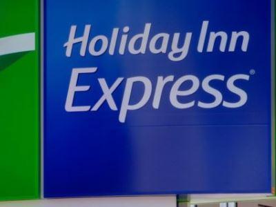 Fotos del hotel - HOLIDAY INN EXP BRONX NYC - STADIUM AREA