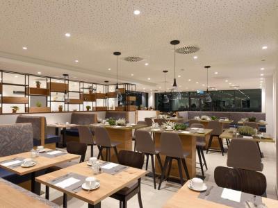 Fotos del hotel - THE CENTERROOM HOTEL AND APARTMENTS