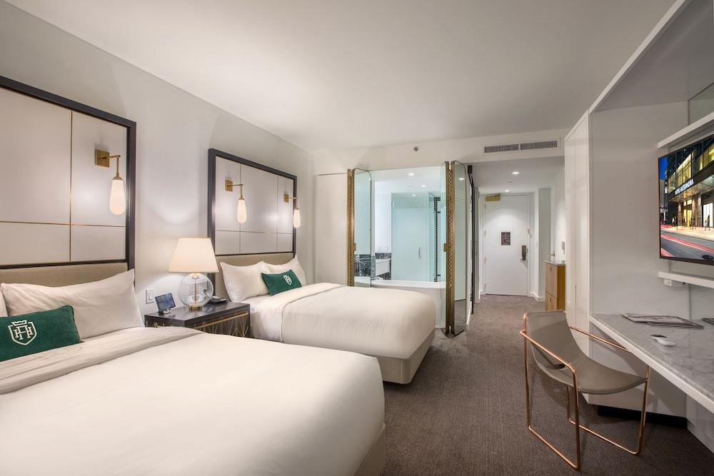 The Laura Hotel, Houston Downtown, Autograph Collection