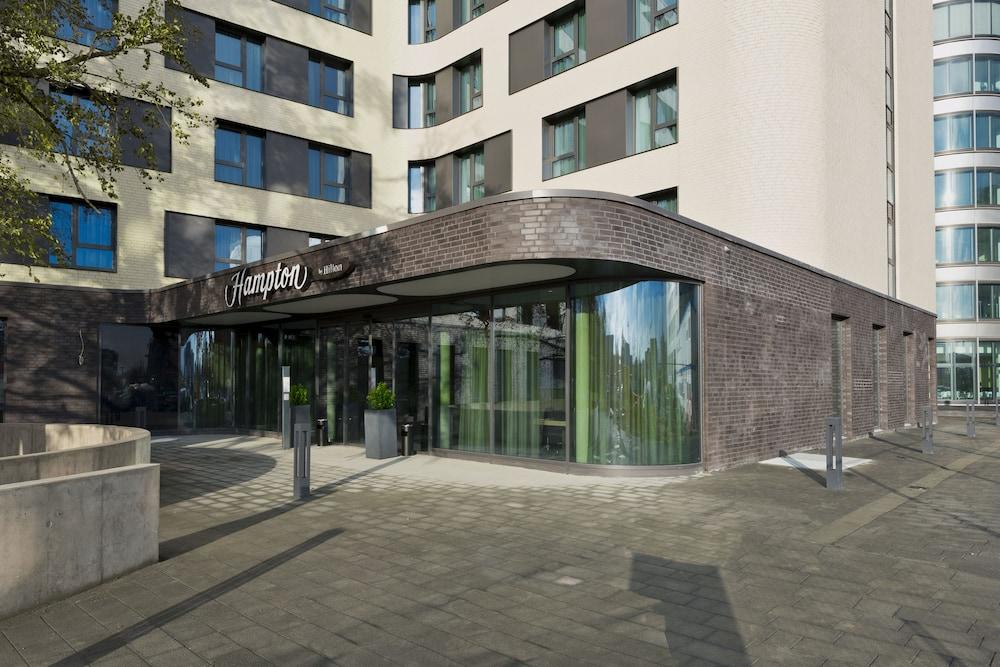 Hampton by Hilton Frankfurt Airport