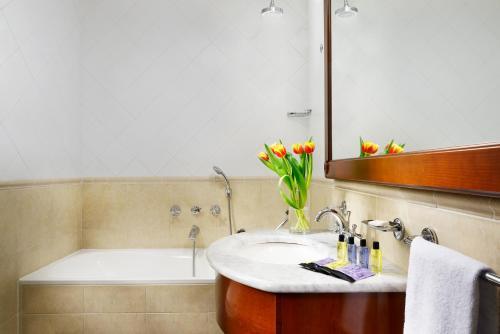 Fotos del hotel - UNAWAY HOTEL & RESIDENCE LINEA UNO MILANO