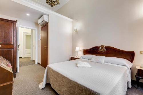 Fotos del hotel - Affreschi Su Roma Luxury B&B