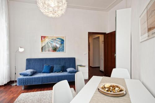 Fotos del hotel - Opera Inn Suites - Rooms and Apartments