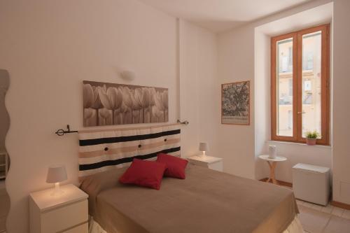 Fotos del hotel - Opera Inn Suites - Rooms and Apartments