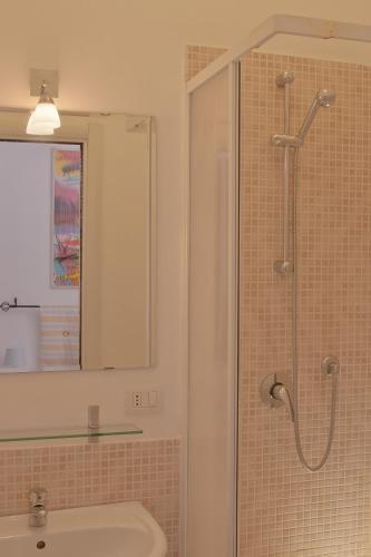 Fotos del hotel - Opera Inn Suites - Rooms and Apartments