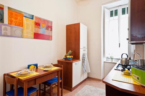Fotos del hotel - Opera Inn Suites - Rooms and Apartments
