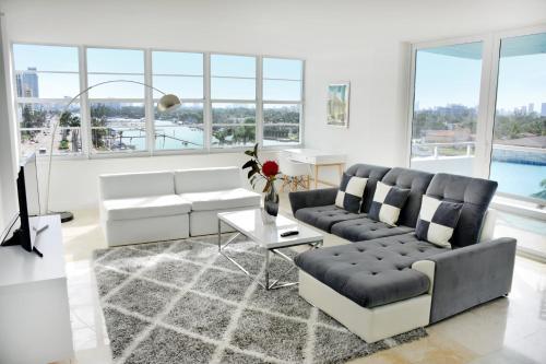 Fotos del hotel - Oceanfront Contemporary Suites