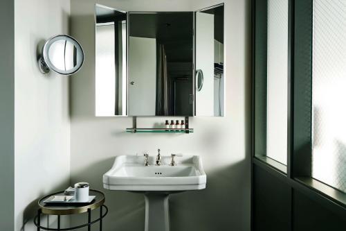 The Robey, Chicago, a Member of Design Hotels