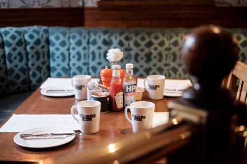 Fotos del hotel - The Drayton Court Hotel
