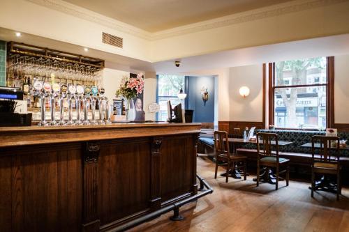 Fotos del hotel - The Drayton Court Hotel