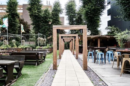 Fotos del hotel - The Drayton Court Hotel