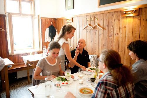 Fotos del hotel - SCHREINERS ESSEN UND WOHNEN