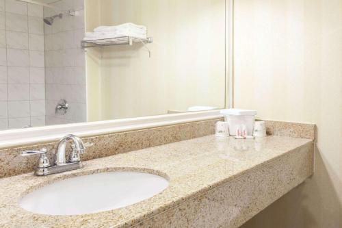 Fotos del hotel - TORONTO EAST INN