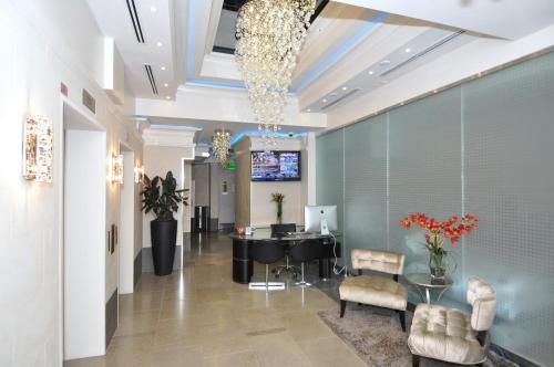 Fotos del hotel - Yonge Suites Furnished Apartments