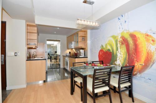 Fotos del hotel - Yonge Suites Furnished Apartments