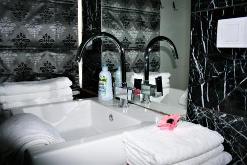 Fotos del hotel - The Republic Apartments