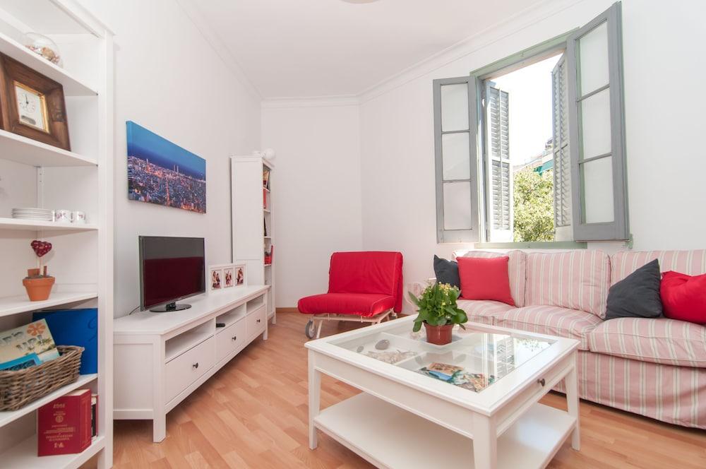 MONTABER APARTMENTS - SANT ANTONI