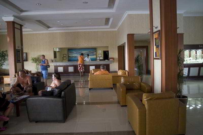 Aska Bayview Resort Hotel
