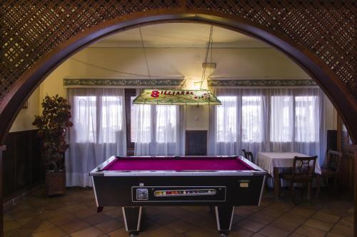 Hotel HOTEL LAS CAMELIAS
