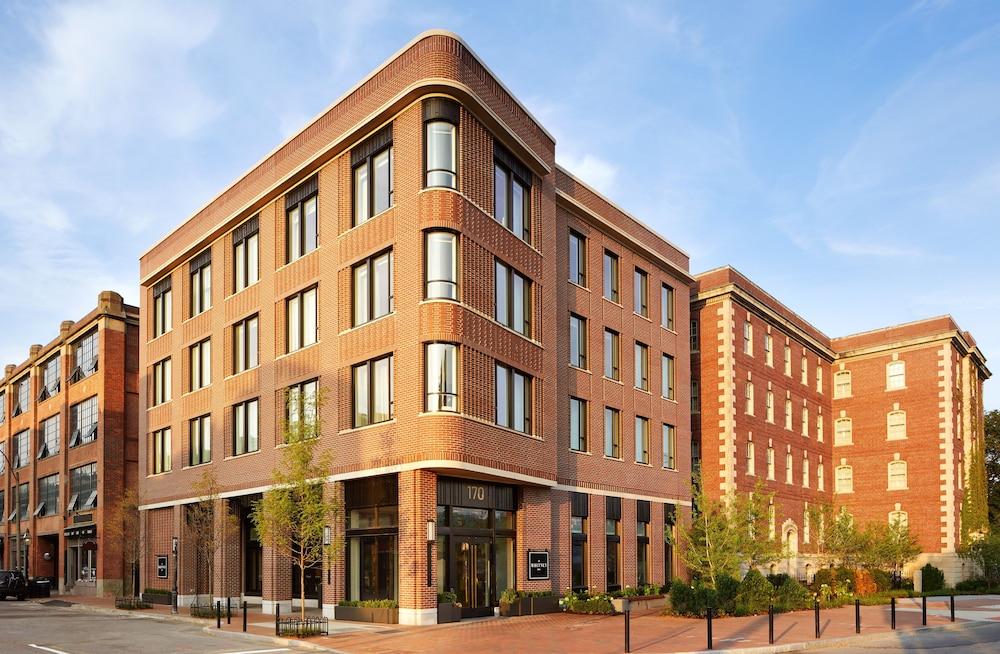 The Whitney Hotel