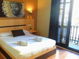 Hostal Live Natura Barcelona