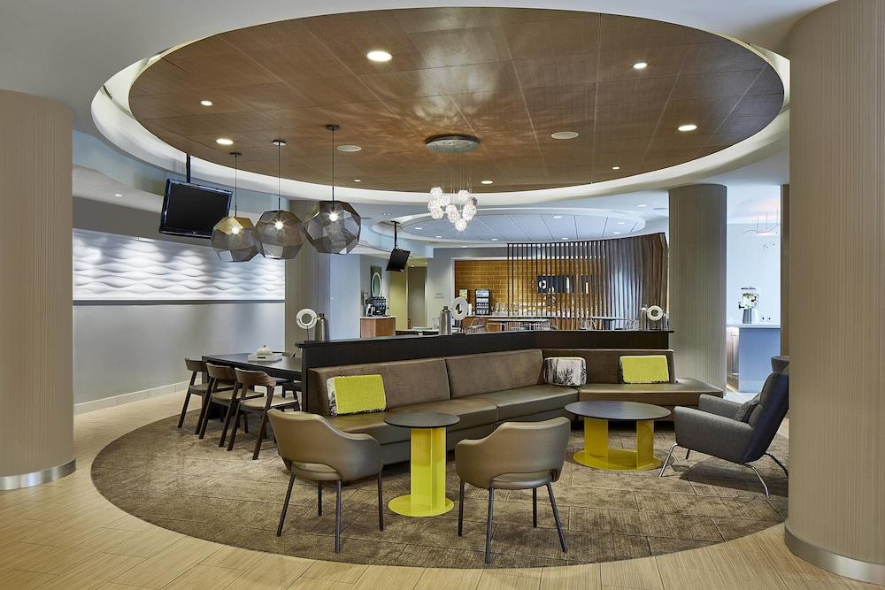 SpringHill Suites by Marriott Atlanta Airport Gateway
