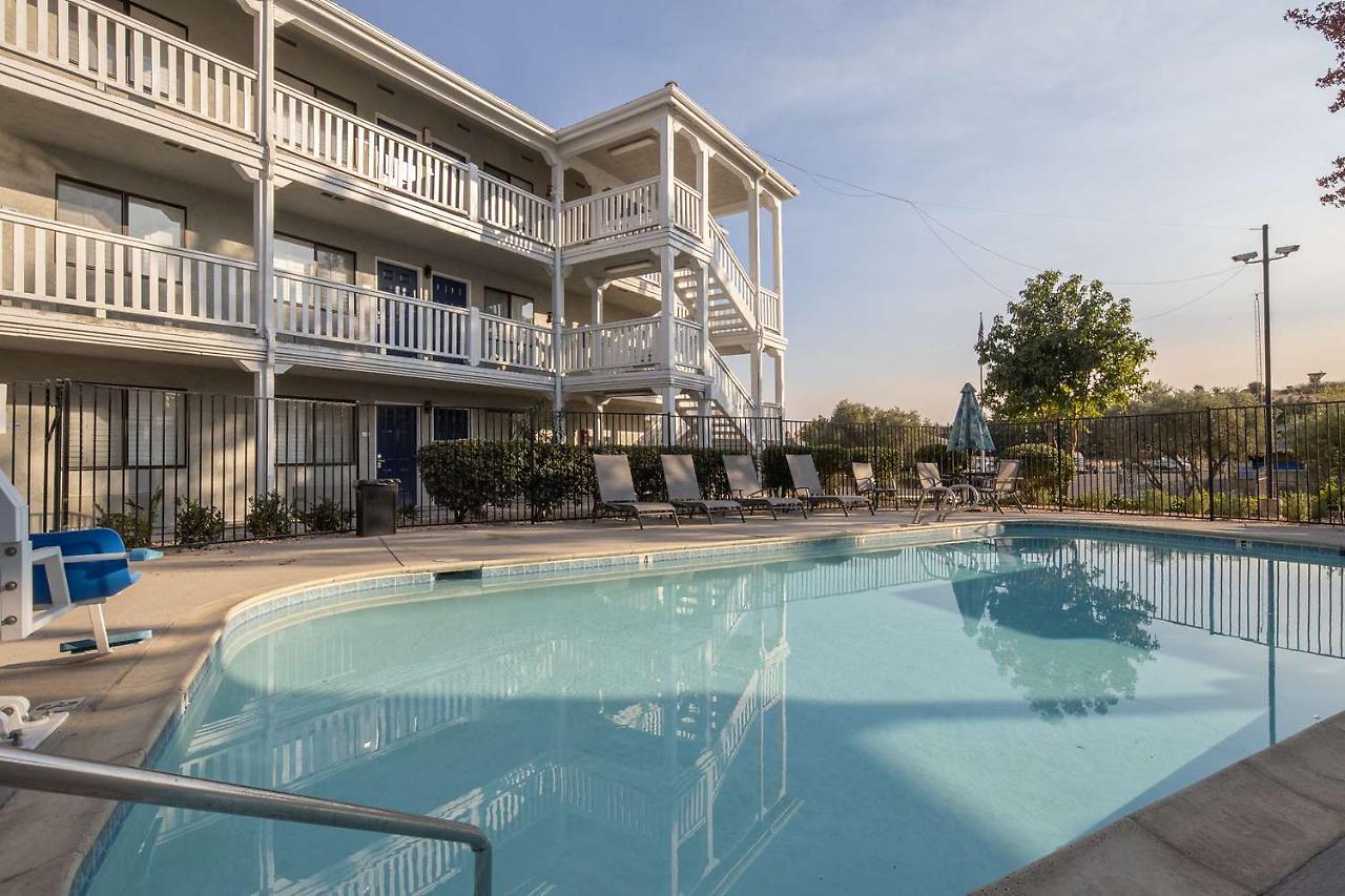 SureStay Hotel by Best Western Fairfield Napa Valley