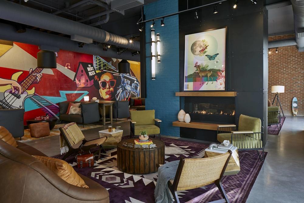 Moxy Chattanooga Downtown