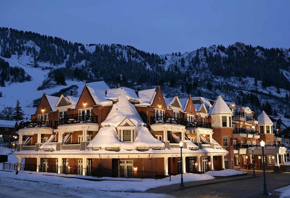 GRAND HYATT ASPEN