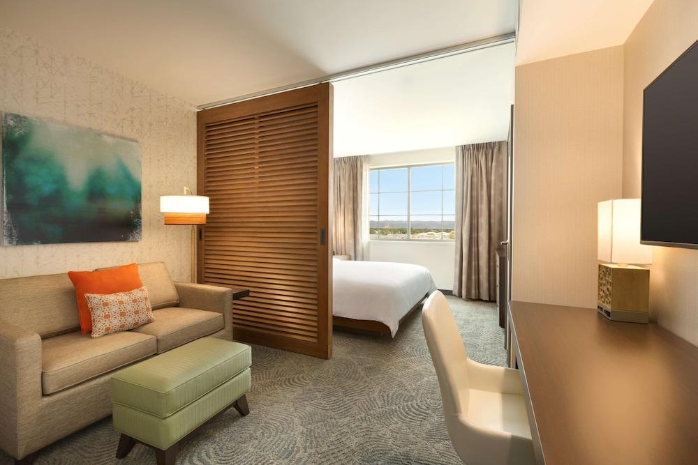 Embassy Suites By Hilton Oahu Kapolei